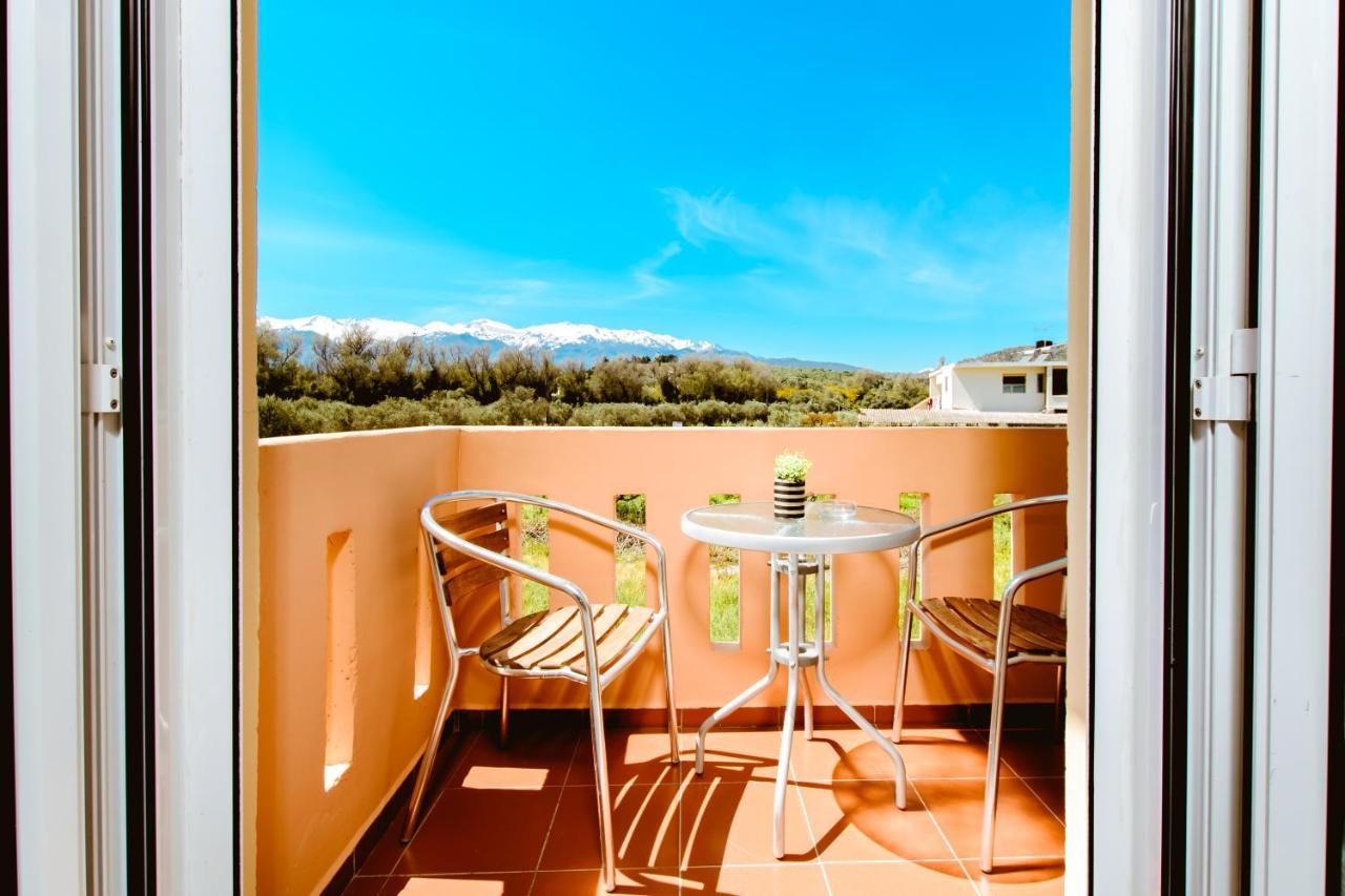 Koulouris Apartments & Studios Kalyves Bagian luar foto