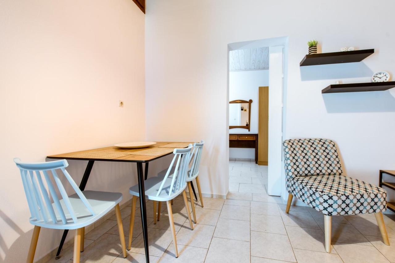 Koulouris Apartments & Studios Kalyves Bagian luar foto