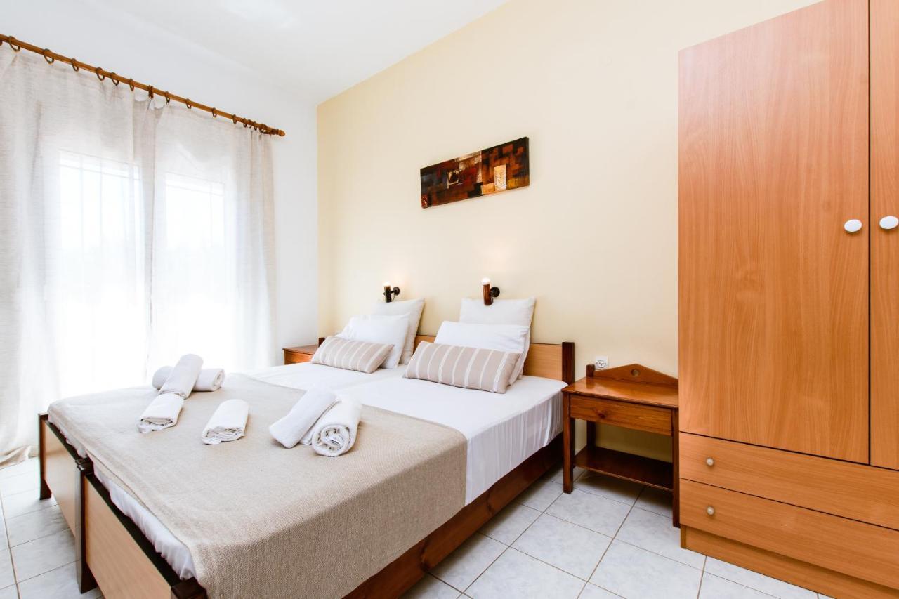 Koulouris Apartments & Studios Kalyves Bagian luar foto