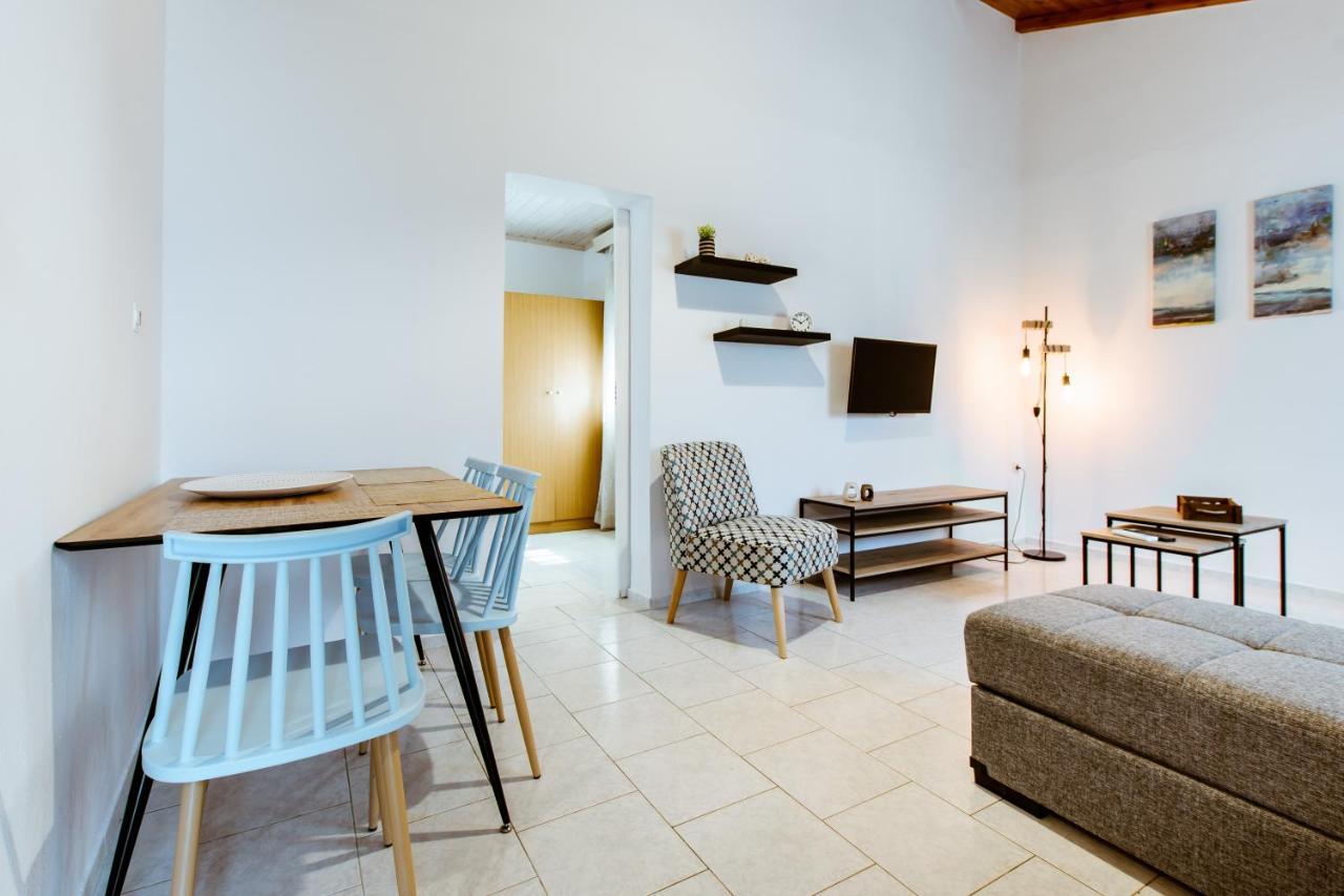 Koulouris Apartments & Studios Kalyves Bagian luar foto