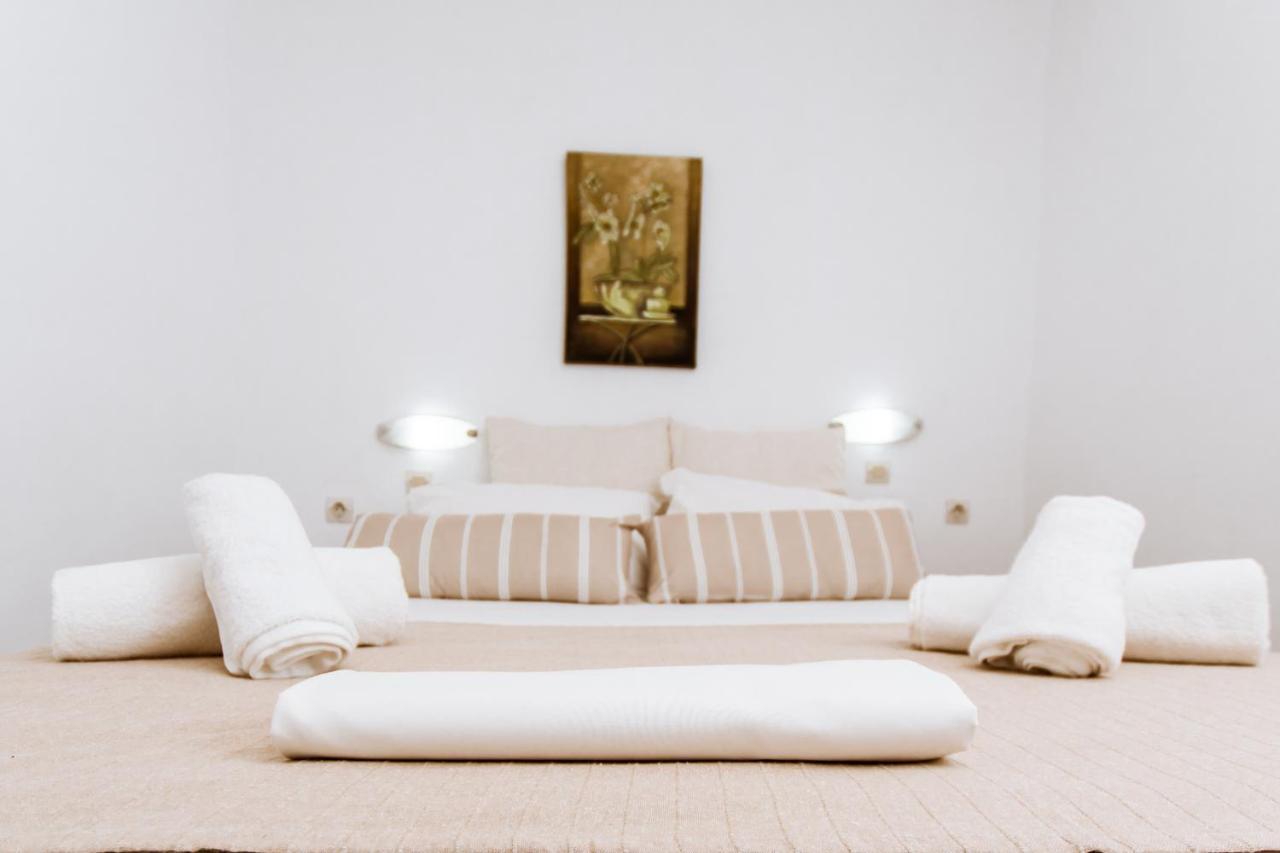 Koulouris Apartments & Studios Kalyves Bagian luar foto