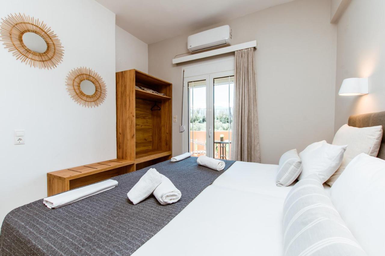 Koulouris Apartments & Studios Kalyves Bagian luar foto