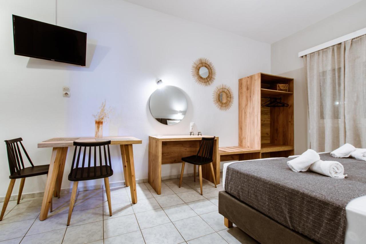 Koulouris Apartments & Studios Kalyves Bagian luar foto